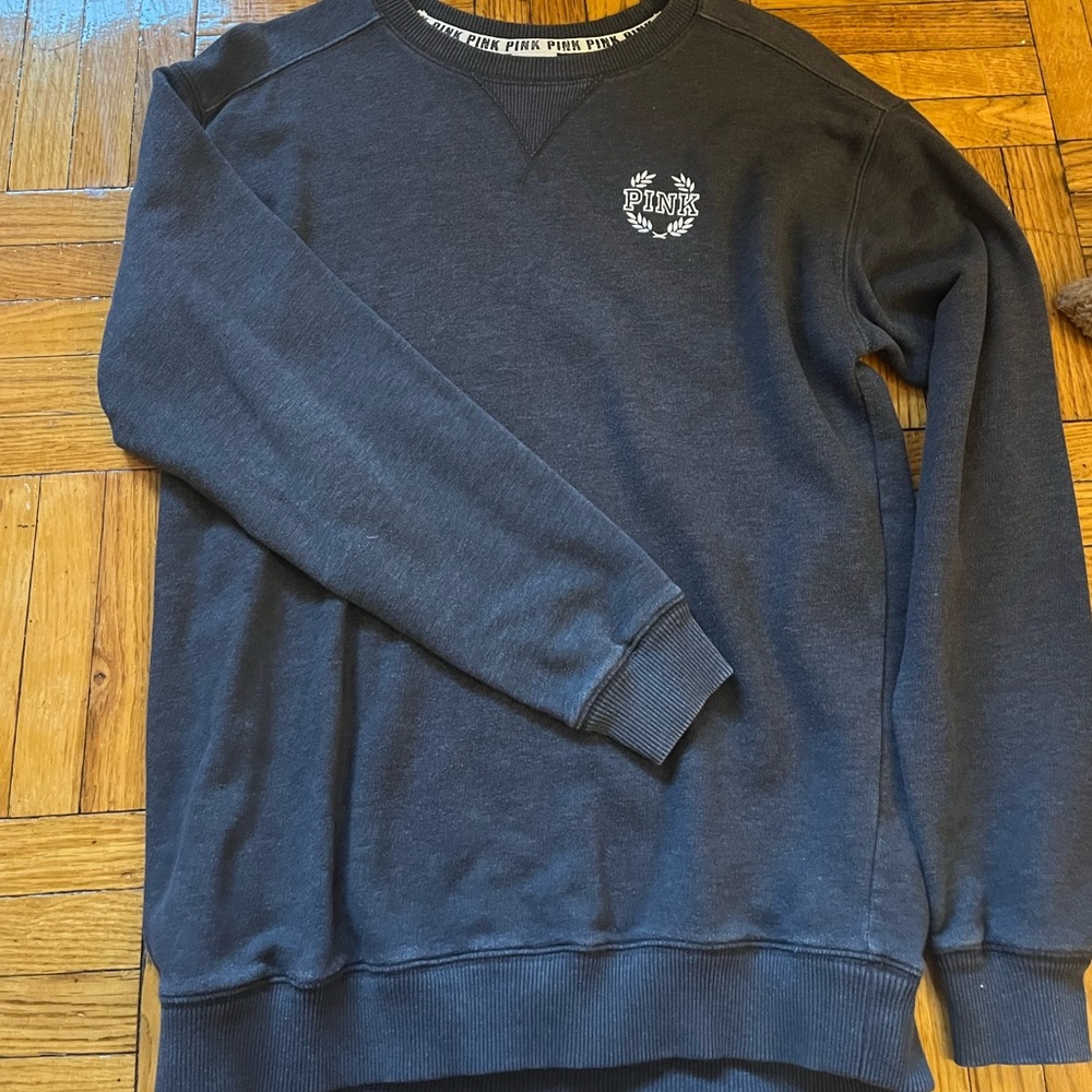 Blackish/grayish crewneck from PINK